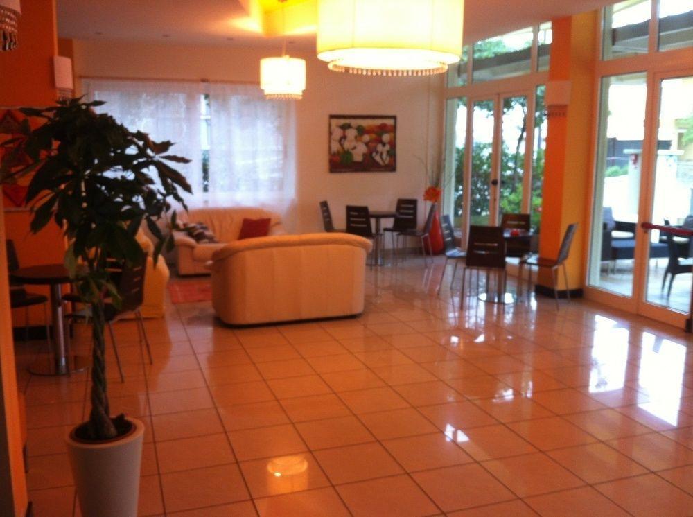 Hotel Orly Cesenatico Extérieur photo