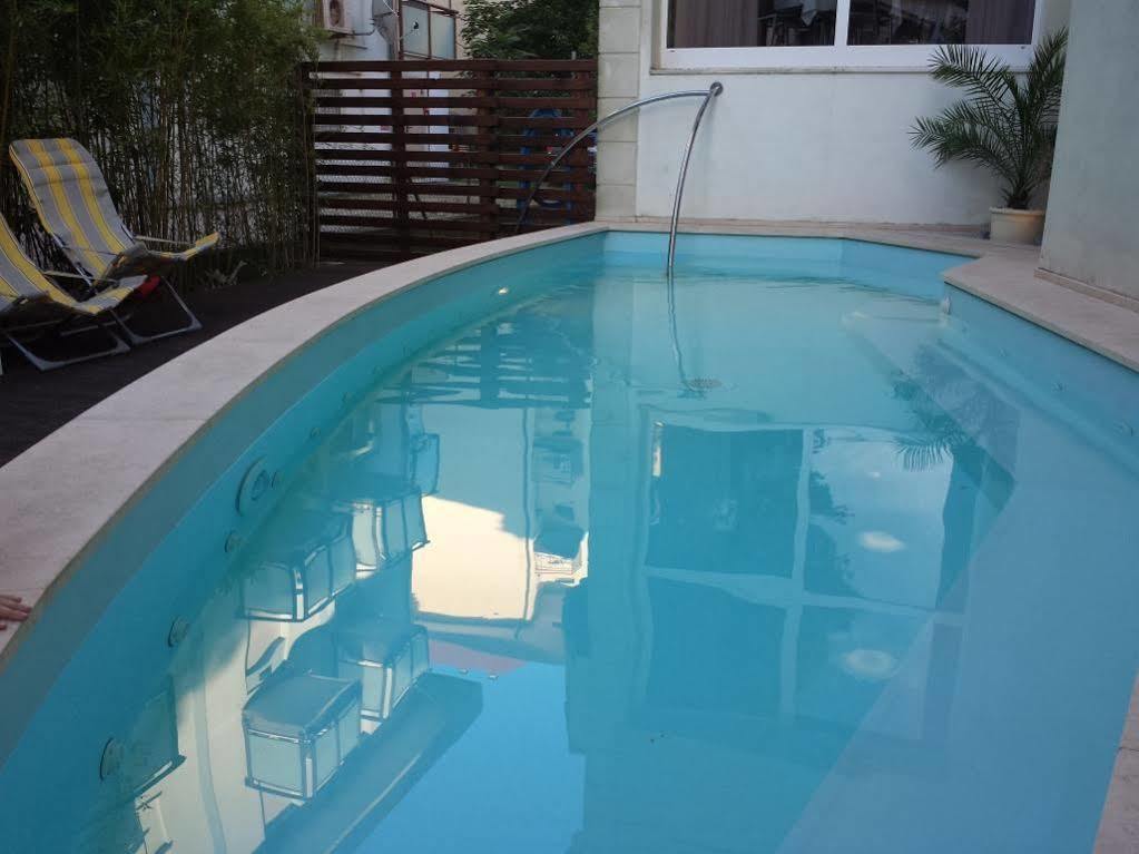 Hotel Orly Cesenatico Extérieur photo